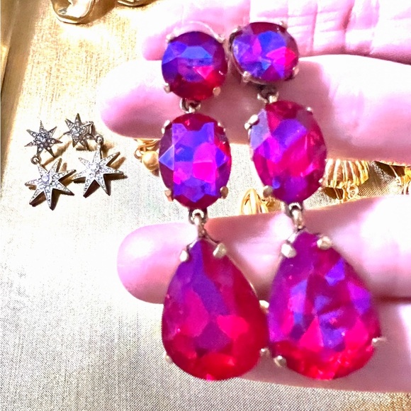 Reddish purple dangle earrings - Picture 1 of 2